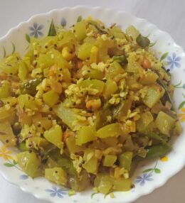 सीमेबदनेकाई (Chow Chow) की सब्जी / Chayote Squash Stir Fry