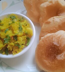 आलू की सब्जी और पूरी  / Aloo ki Sabji aur Puri