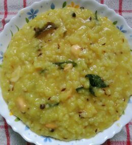 खारा पोंगल रेसिपी / Ven Pongal / How to make Khara Pongal