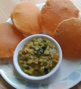 कर्नाटक स्टाइल वेजिटेबल सागु पूरी / How to Make Mixed Vegetable Sagu for Dosa or Poori